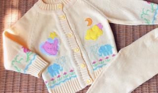 手工编织宝宝毛衣