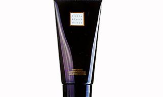 雅芳小黑裙香体乳