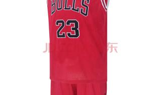 公牛队23号球衣是谁的 公牛队23号球衣是谁的